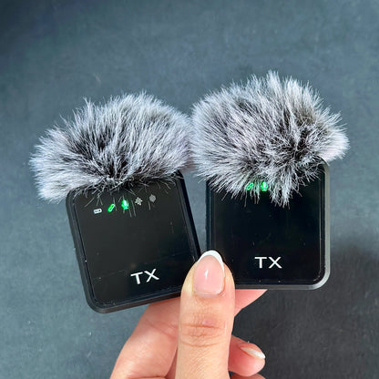 Micrófonos Doble Peluche F-11 - Audio Profesional con Diseño Elegante